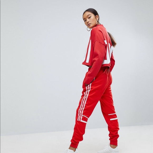 Adidas Originals Bold Age cropped sweatshirt EUC - Picture 3 of 8